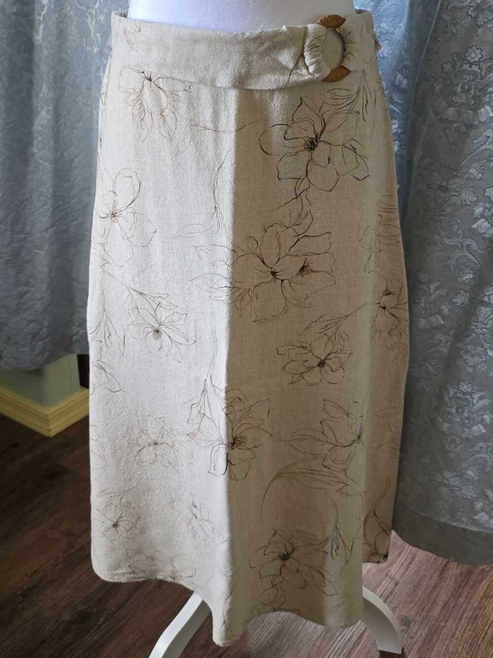 Lavish Linen Gold Flower Midi Skirt